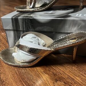 JLO Jennifer Lopez Metallic Sandals NIB